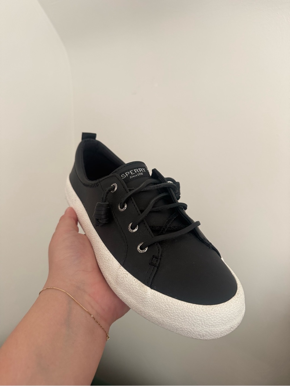 Sperry Crest Vibe Sneakers | 8.5